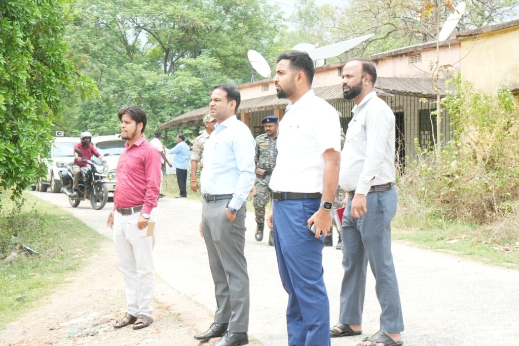 निष्क्रिय एवं खाली पड़े भवनों के बेहतर उपयोग को लेकर उपायुक्त एवं नगर आयुक्त ने किया संयुक्त निरीक्षण