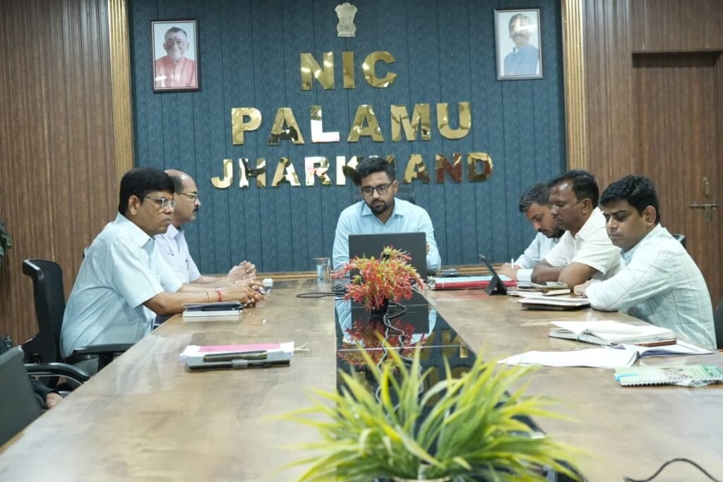 चुप्पी तोड़ो,स्वस्थ रहो” अभियान को लेकर उपायुक्त ने की समीक्षा बैठक,28 मई से 4 जून तक जिलेभर में चलेगा माहवारी स्वच्छता जागरूकता अभियान