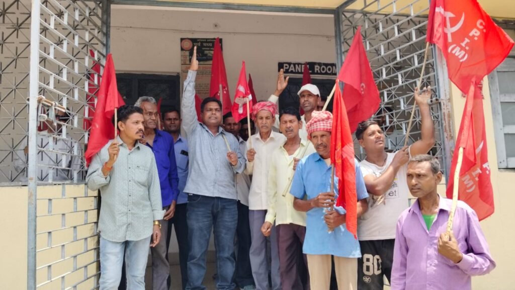 गोमिया में एक्सप्रेस ट्रेनों का ठहराव नहीं तो आंदोलन तय: राकेश कुमार