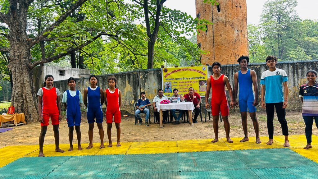 राज्य स्तरीय कुश्ती प्रतियोगिता में भाग लेने के लिए खिलाड़ियों का हुआ चयन