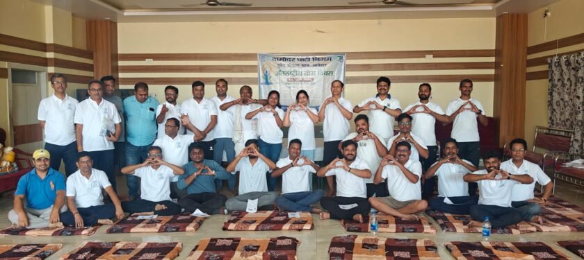 तुबेद कोयला खान में अंतर्राष्ट्रीय योग दिवस पर भव्य आयोजन तुबेद कोयला खान में अंतर्राष्ट्रीय योग दिवस पर भव्य आयोजन