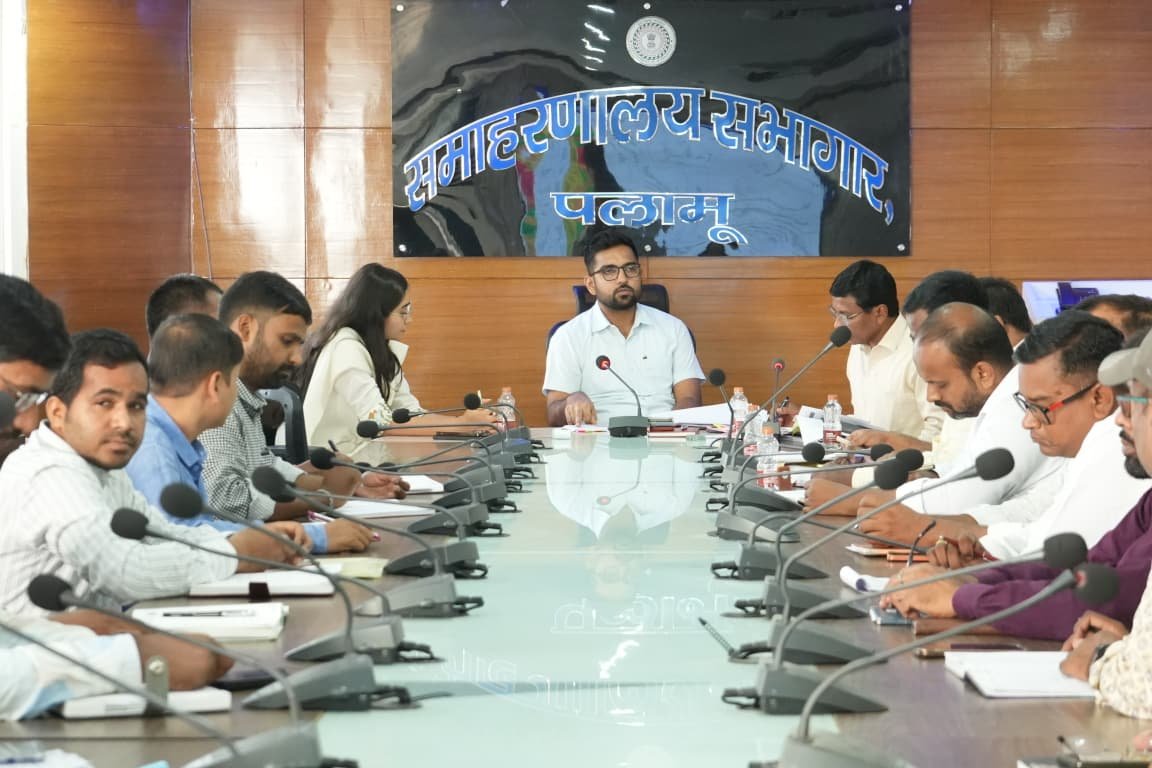 डीसी ने आपूर्ति विभाग के कार्यों की समीक्षा की,अनुपस्थित राइस मिलर्स को शो कॉज डीसी ने आपूर्ति विभाग के कार्यों की समीक्षा की,अनुपस्थित राइस मिलर्स को शो कॉज