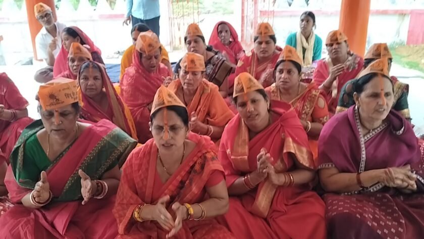 “मलमास में अनुष्ठान से ईश्वर से सीधा संबंध: मंजू देवी” “मलमास में अनुष्ठान से ईश्वर से सीधा संबंध: मंजू देवी”