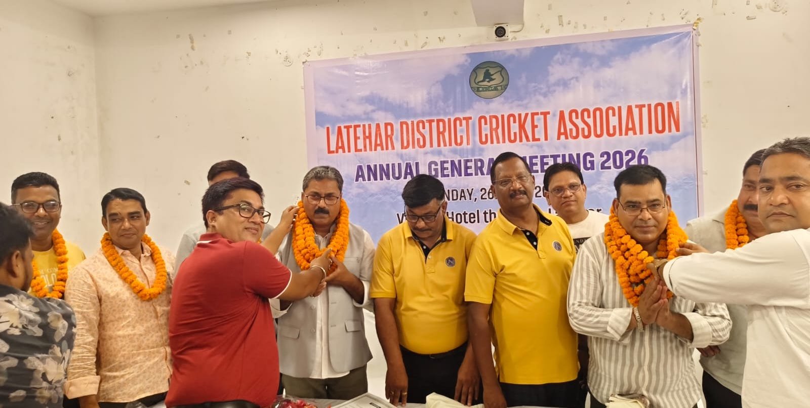 लातेहार जिला क्रिकेट संघ का चुनाव संपन्न, पंकज सिंह फिर अध्यक्ष, अमलेश सिंह बने सचिव