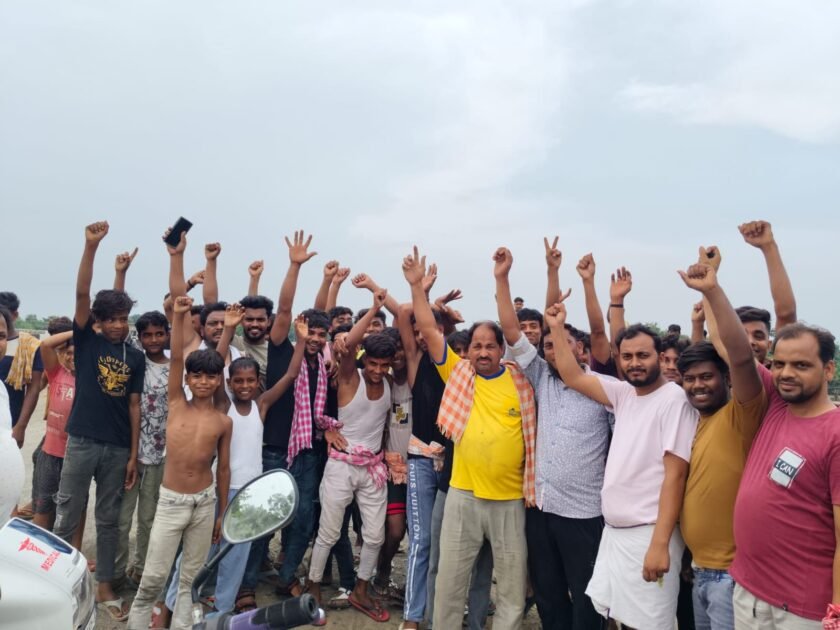 उधवा में फर्नीचर दुकानदार के कुएं से पानी का मोटर चोरी उधवा में फर्नीचर दुकानदार के कुएं से पानी का मोटर चोरी