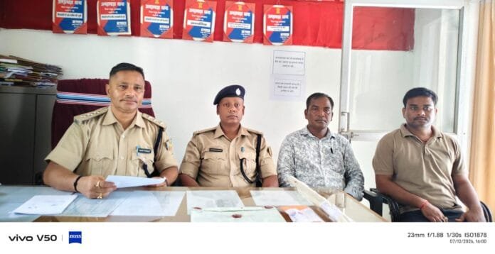 पाकुड़:अमड़ापाड़ा में महिला हत्याकांड का खुलासा, नाबालिग हिरासत में पाकुड़:अमड़ापाड़ा में महिला हत्याकांड का खुलासा, नाबालिग हिरासत में