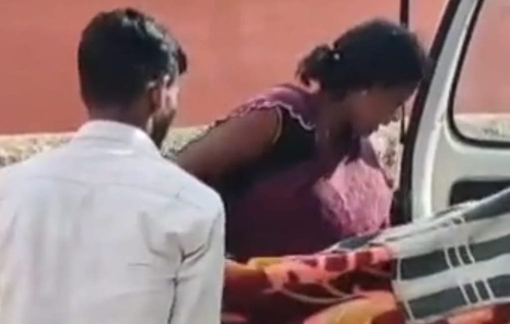 विवाहिता की संदेहास्पद मौत , मायके वालों ने लगाया हत्या का आरोप, पति से पूछताछ जारी