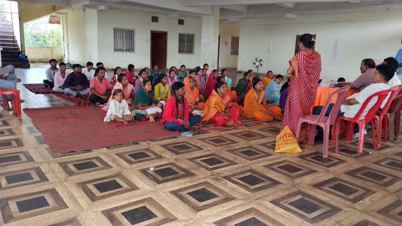 पांच दिवसीय आचार्य प्रशिक्षण वर्ग का समापन, समाज सेवा के संकल्प के साथ लौटे प्रतिभागी पांच दिवसीय आचार्य प्रशिक्षण वर्ग का समापन, समाज सेवा के संकल्प के साथ लौटे प्रतिभागी