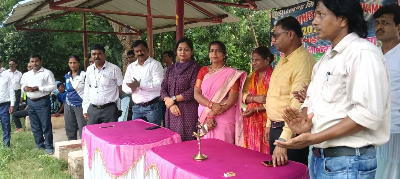 गोमिया में प्रखंड स्तरीय जूनियर सुब्रतो मुखर्जी फुटबॉल प्रतियोगिता का आयोजन गोमिया में प्रखंड स्तरीय जूनियर सुब्रतो मुखर्जी फुटबॉल प्रतियोगिता का आयोजन