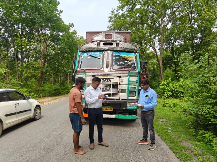 हेरहंज में वाहन जांच अभियान, 48 वाहनों पर कार्रवाई, ₹1.56 लाख से अधिक का चालान हेरहंज में वाहन जांच अभियान, 48 वाहनों पर कार्रवाई, ₹1.56 लाख से अधिक का चालान