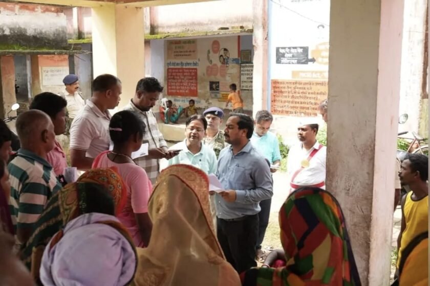 साहिबगंज में मतदाता सूची पुनरीक्षण अभियान तेज, 100% प्रपत्र वितरण, 56% डिजिटाइजेशन पूरा साहिबगंज में मतदाता सूची पुनरीक्षण अभियान तेज, 100% प्रपत्र वितरण, 56% डिजिटाइजेशन पूरा