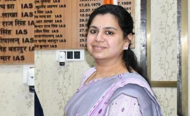 13 साल बाद IAS दिव्या मित्तल ने दिया इस्तीफा,भावुक पोस्ट में बताया क्यों छोड़ी प्रशासनिक सेवा