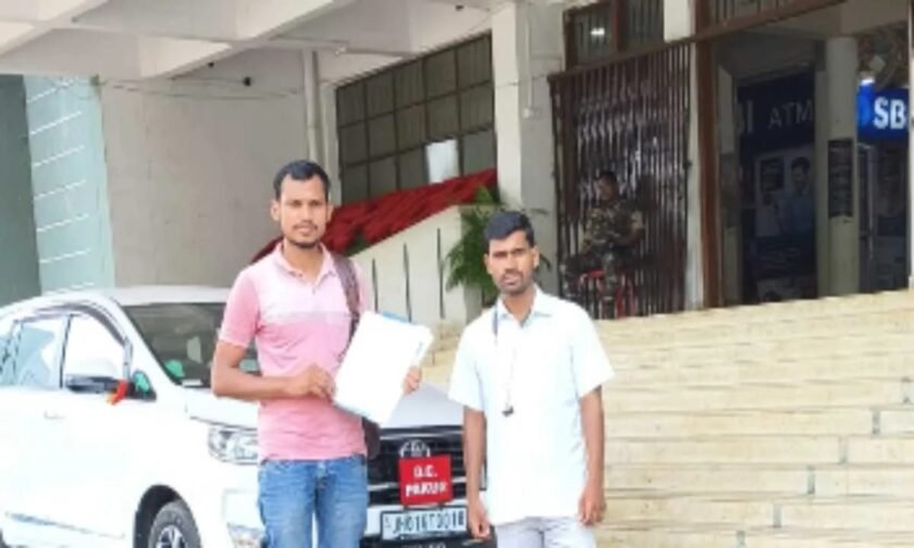 अमड़ापाड़ा में बंद पड़े सामुदायिक स्वास्थ्य केंद्र को चालू करने की मांग,उपायुक्त को सौंपा आवेदन अमड़ापाड़ा में बंद पड़े सामुदायिक स्वास्थ्य केंद्र को चालू करने की मांग,उपायुक्त को सौंपा आवेदन