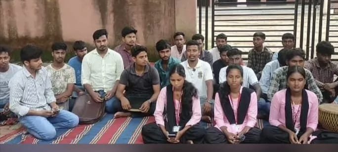 पाकुड़ में स्नातक सीटों में भारी कटौती के विरोध में 10 अगस्त को विश्वविद्यालय घेराव