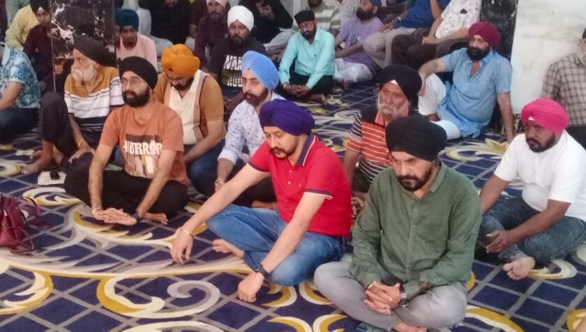 गिरिडीह में श्रद्धा व उल्लास के साथ मनाया गया श्री गुरु हरकिशन साहिब जी का प्रकाश पर्व गिरिडीह में श्रद्धा व उल्लास के साथ मनाया गया श्री गुरु हरकिशन साहिब जी का प्रकाश पर्व