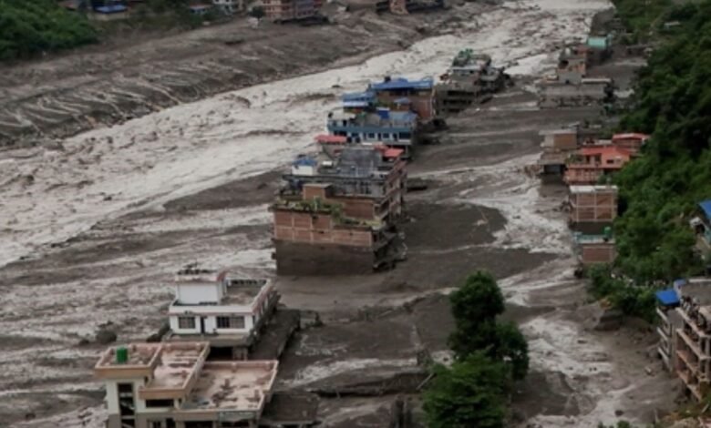 नेपाल-तिब्बत बॉर्डर पर भीषण बाढ़, 95 की मौत;133 भारतीयों समेत 1000 से ज्यादा लोग लापता