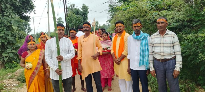 पूर्णा केडू में नाग पंचमी पर निकली भव्य कलश यात्रा,सैकड़ों श्रद्धालु हुए शामिल पूर्णा केडू में नाग पंचमी पर निकली भव्य कलश यात्रा,सैकड़ों श्रद्धालु हुए शामिल
