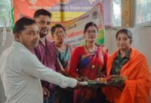 लातेहार में छात्राओं की सुरक्षा को लेकर विधायक प्रतिनिधियों ने उठाई आवाज, पुलिस को सौंपा ज्ञापन लातेहार में छात्राओं की सुरक्षा को लेकर विधायक प्रतिनिधियों ने उठाई आवाज, पुलिस को सौंपा ज्ञापन