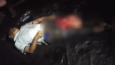 पाकुड़: तेज रफ्तार हाईवा की चपेट में आकर 56 वर्षीय व्यक्ति की मौत,17 घंटे सड़क जाम पाकुड़: तेज रफ्तार हाईवा की चपेट में आकर 56 वर्षीय व्यक्ति की मौत,17 घंटे सड़क जाम