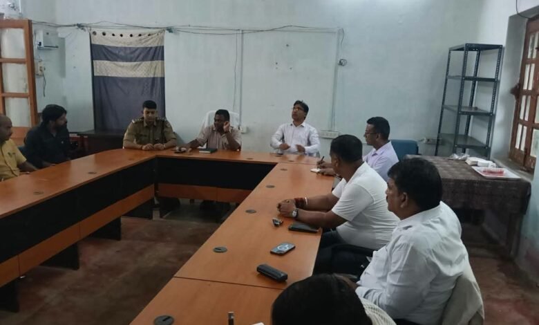 अमड़ापाड़ा कोयला परिवहन की समीक्षा बैठक, सुरक्षित संचालन पर जोर अमड़ापाड़ा कोयला परिवहन की समीक्षा बैठक, सुरक्षित संचालन पर जोर