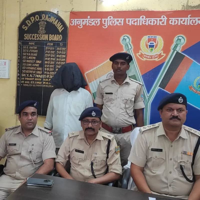 राजमहल में एमडीएमए के साथ एक गिरफ्तार, पुलिस ने 60 पैकेट व डिजिटल तराजू किया बरामद