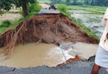 लातेहार में मूसलाधार बारिश का कहर: कई मार्ग बाधित,प्रशासन ने जारी की चेतावनी