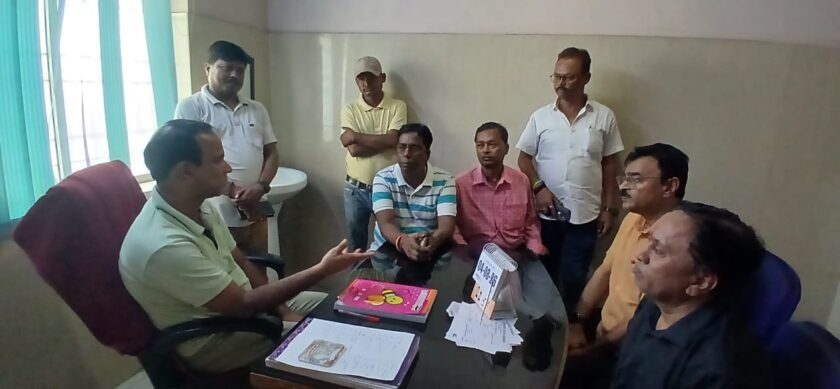 गोमिया के पत्रकार ओमकार मिश्रा की हालत नाजुक, अस्पताल में भर्ती