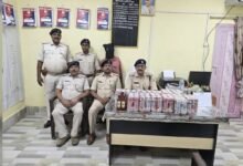 अवैध विदेशी शराब बिक्री के खिलाफ कार्रवाई, विक्रेता गिरफ्तार अवैध विदेशी शराब बिक्री के खिलाफ कार्रवाई, विक्रेता गिरफ्तार
