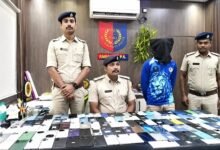 133 मोबाइल फोन के साथ युवक गिरफ्तार,साहिबगंज के रास्ते बांग्लादेश भेजने की थी तैयारी