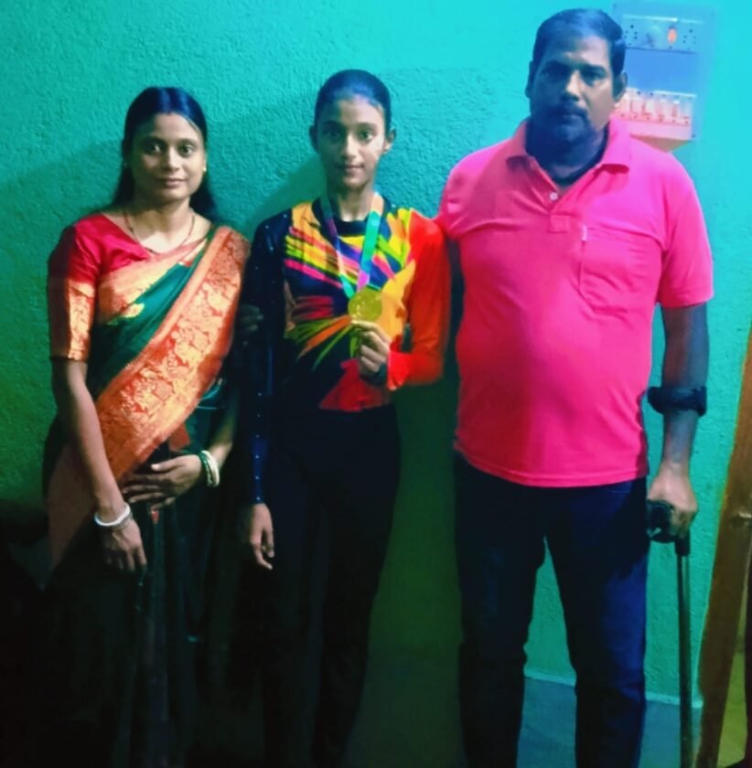 एरोबिक्स राज्य स्तरीय प्रतियोगिता में मनिषा दे ने जीता स्वर्ण पदक,बढ़ाया गोमिया क्षेत्र का मान एरोबिक्स राज्य स्तरीय प्रतियोगिता में मनिषा दे ने जीता स्वर्ण पदक,बढ़ाया गोमिया क्षेत्र का मान