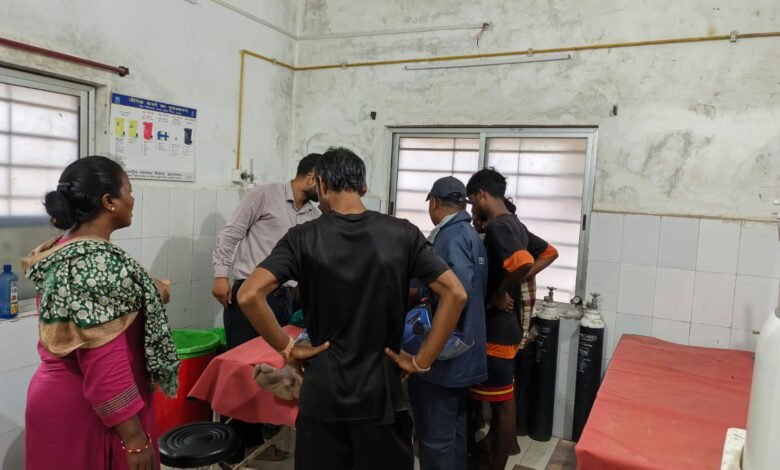 टांगर सिकवार में वज्रपात से युवक की मौत, गुटवा गांव में दो मवेशी भी मरे टांगर सिकवार में वज्रपात से युवक की मौत, गुटवा गांव में दो मवेशी भी मरे