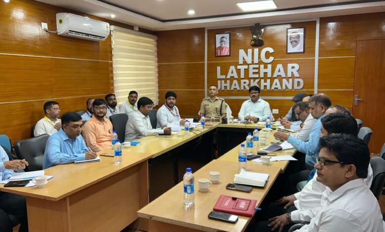 उपायुक्त की अध्यक्षता में खनन टास्क फोर्स की बैठक हुई संपन्न उपायुक्त की अध्यक्षता में खनन टास्क फोर्स की बैठक हुई संपन्न