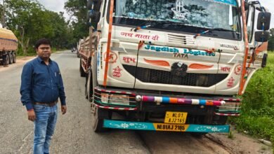 सड़क पर खड़े वाहनों पर परिवहन विभाग की कार्रवाई, आठ से 62,500 रुपये जुर्माना सड़क पर खड़े वाहनों पर परिवहन विभाग की कार्रवाई, आठ से 62,500 रुपये जुर्माना