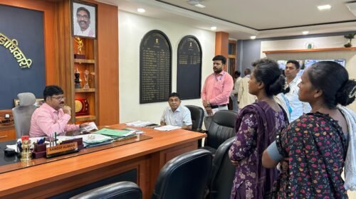 जनता की फरियाद सुन डीसी ने अधिकारियों को दिए समाधान के निर्देश