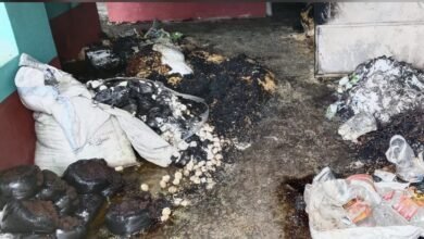 मजडीहा गांव में किराना दुकान में भीषण आग, लाखों का सामान जलकर राख,घरेलू सामान व दस्तावेज भी नष्ट