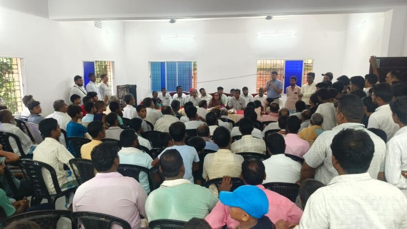 मधुवापाड़ा में पंचायत भवन निर्माण कार्य का विधायक निसात आलम ने किया उद्घाटन