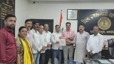 भर्ती घोटालों के खिलाफ भाजपा का डीसी कार्यालय घेराव,सीबीआई जांच की मांग भर्ती घोटालों के खिलाफ भाजपा का डीसी कार्यालय घेराव,सीबीआई जांच की मांग