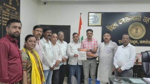 भर्ती घोटालों के खिलाफ भाजपा का डीसी कार्यालय घेराव,सीबीआई जांच की मांग