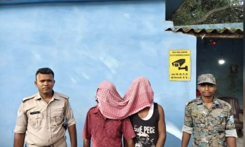 पाकुड़ में चोरी की चांदी खपाने की फिराक में थे बदमाश,पुलिस ने दबोचकर मंसूबों पर फेरा पानी