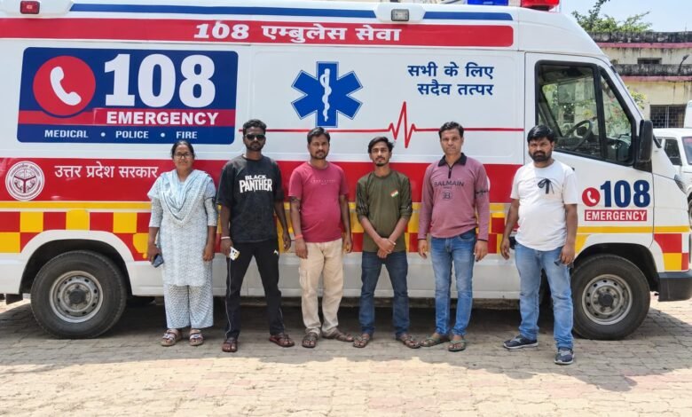 108 एम्बुलेंस कर्मचारियों का चरणबद्ध आंदोलन शुरू, काला बिल्ला लगाकर जताया विरोध