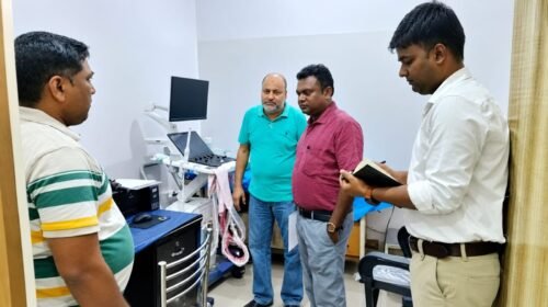 पाकुड़ के अल्ट्रासाउंड केंद्रों पर औचक निरीक्षण, नियमों के पालन की जांच; कार्रवाई की चेतावनी
