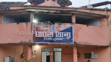 घाघरा में महिला की संदिग्ध मौत: फांसी लगाकर आत्महत्या या हत्या? मायके पक्ष ने पति पर लगाया गंभीर आरोप