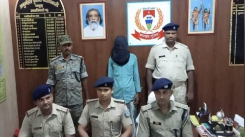 पाकुड़ में 1.2 किलो गांजा के साथ तस्कर गिरफ्तार,फतेहपुर से चल रहा था अवैध कारोबार