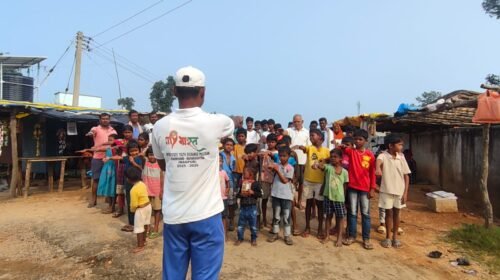 Latehar News:हरखा और लेधपा गांव में युवाओं ने लिया नशामुक्ति का संकल्प