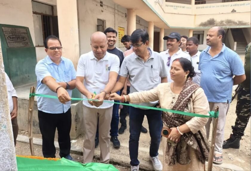 राजमहल में 36 लाख की लागत से बनेगा नया क्लासरूम, विधायक एमटी राजा ने किया शिलान्यास