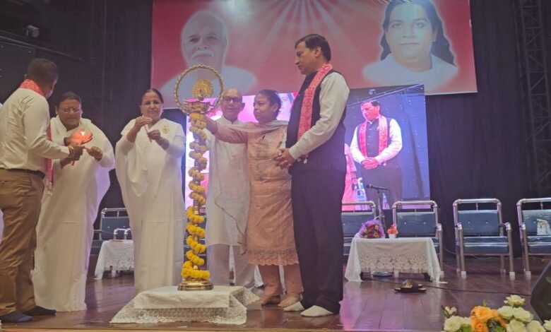ब्रह्माकुमारीज का दो दिवसीय आध्यात्मिक एवं प्रेरणात्मक शिविर हुआ संपन्न ब्रह्माकुमारीज का दो दिवसीय आध्यात्मिक एवं प्रेरणात्मक शिविर हुआ संपन्न