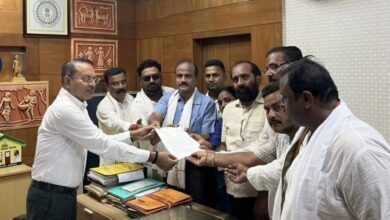 बिहार इतिहास परिषद के स्वर्ण जयंती अधिवेशन में साहिबगंज के विद्वान का सम्मान बिहार इतिहास परिषद के स्वर्ण जयंती अधिवेशन में साहिबगंज के विद्वान का सम्मान