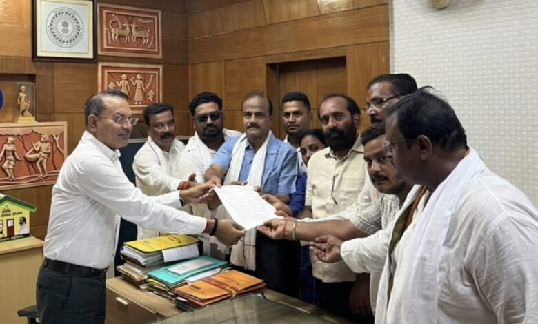 बिहार इतिहास परिषद के स्वर्ण जयंती अधिवेशन में साहिबगंज के विद्वान का सम्मान बिहार इतिहास परिषद के स्वर्ण जयंती अधिवेशन में साहिबगंज के विद्वान का सम्मान