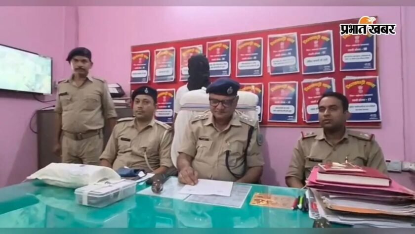 साहिबगंज: बंद पड़े क्रशर में चोरी कांड का खुलासा, एक आरोपित गिरफ्तार साहिबगंज: बंद पड़े क्रशर में चोरी कांड का खुलासा, एक आरोपित गिरफ्तार