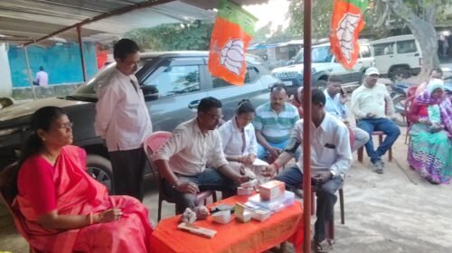घाघरा में सेवा संकल्प अभियान के तहत स्वास्थ्य शिविर का आयोजन,शकुंतला उरांव ने किया उद्घाटन